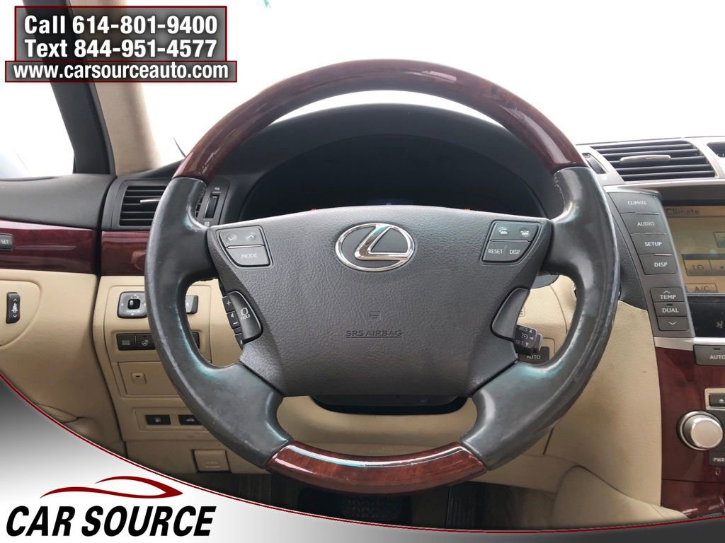 Used 2011 Lexus LS 460 L w/ Luxury Pkg RWD image 10