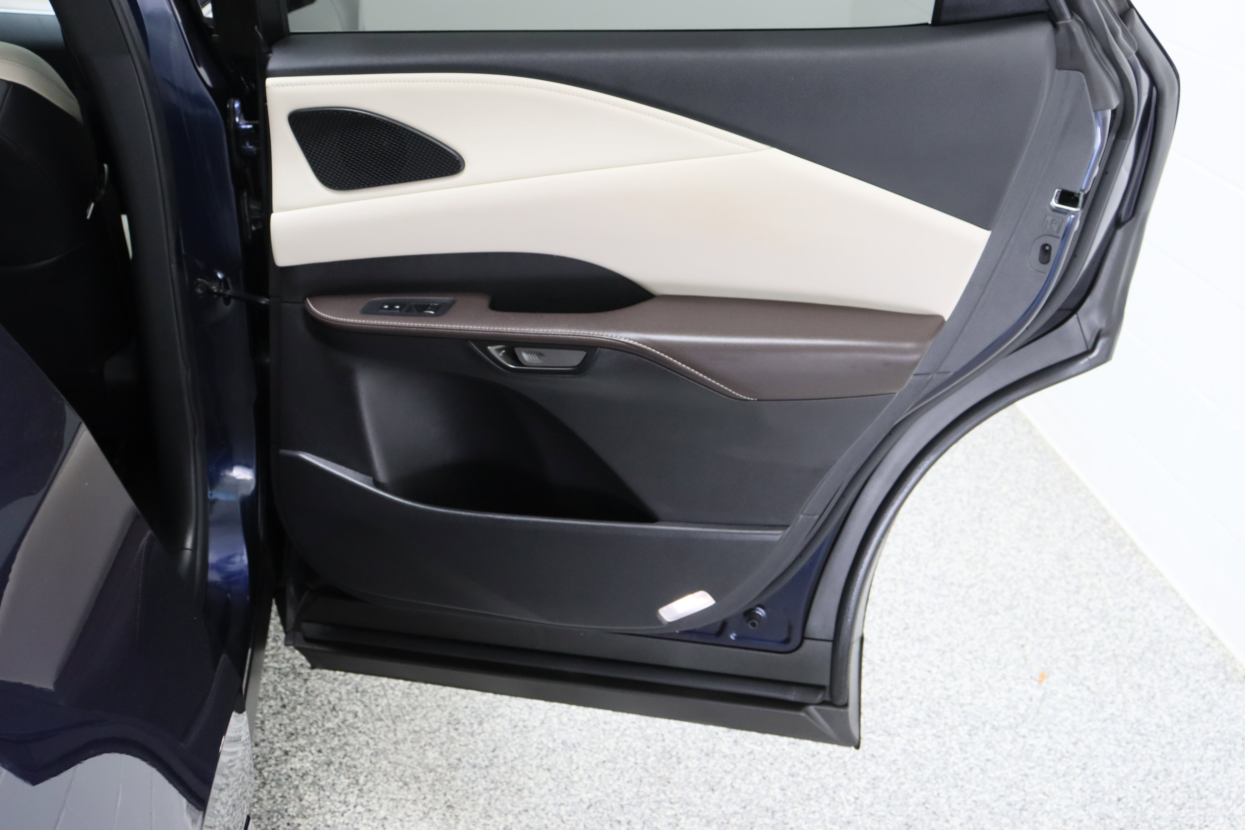 Used 2023 Lexus RX 350 Premium w/ Cold Area Package image 35