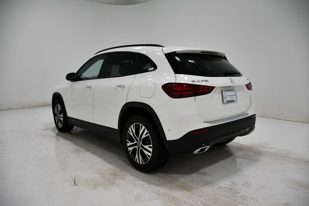 Certified 2026 Mercedes-Benz GLA 250 4MATIC image 3