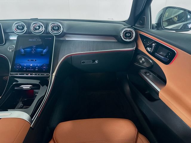 Used 2026 Mercedes-Benz C 300 Sedan image 24