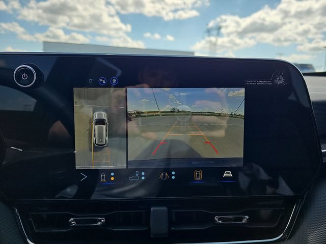New 2027 Chevrolet Equinox RS w/ Safety and Technology Package FWD image 15