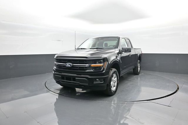 New 2026 Ford F150 XLT w/ Tow/Haul Package image 3