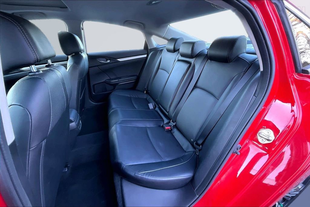 Used 2017 Honda Civic Touring image 21