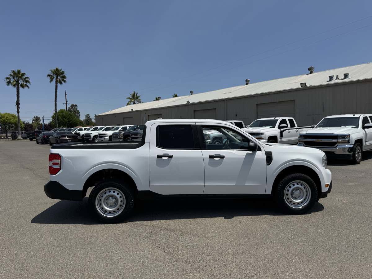 Used 2022 Ford Maverick XL image 13