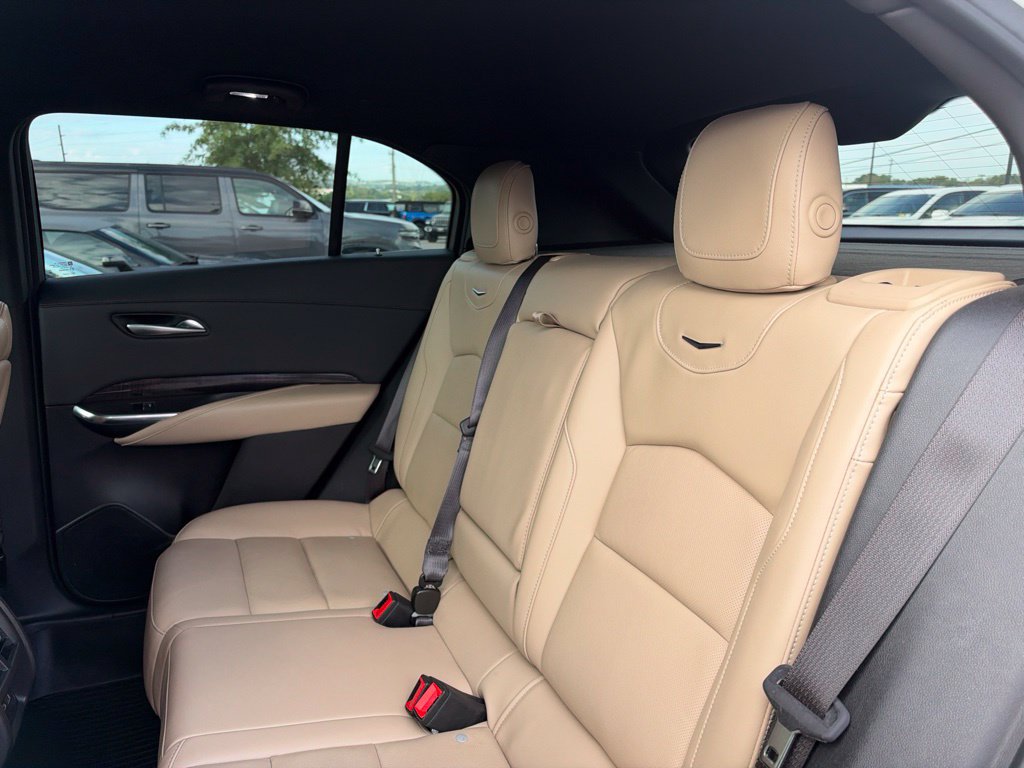 Used 2024 Cadillac XT4 Premium Luxury FWD image 25