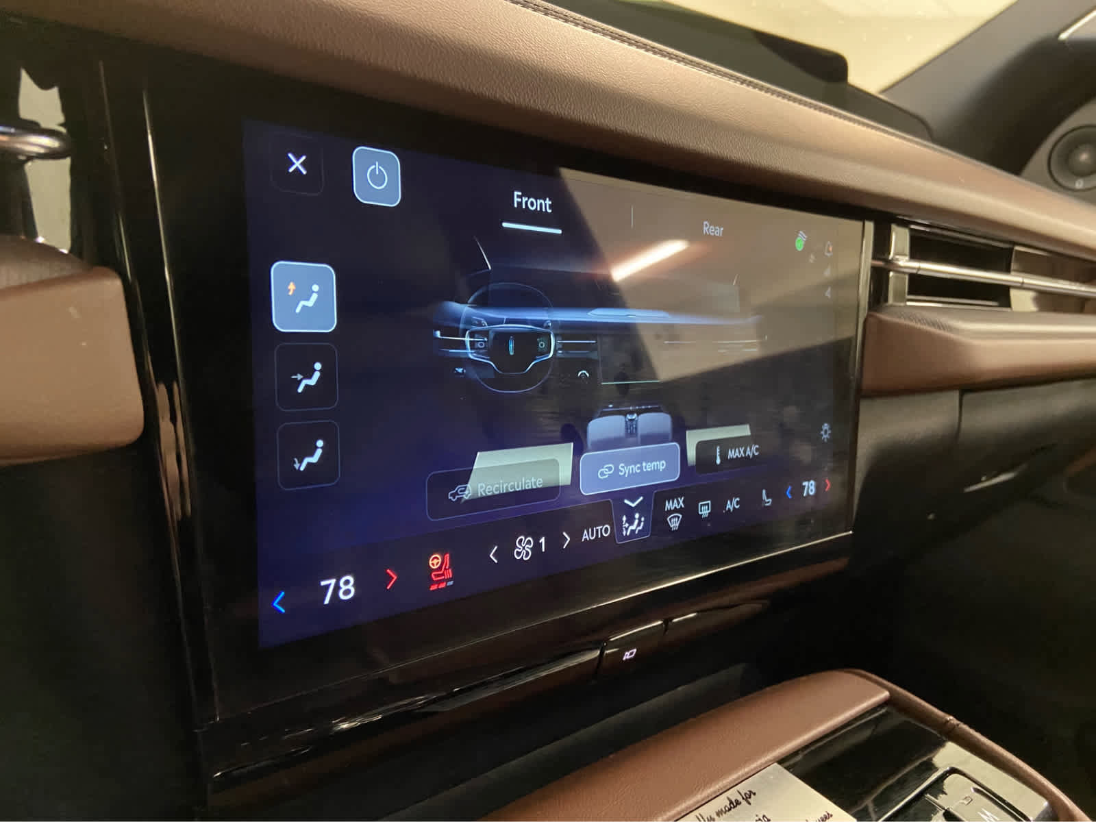 Used 2025 Lincoln Navigator L Reserve AWD/4WD image 34