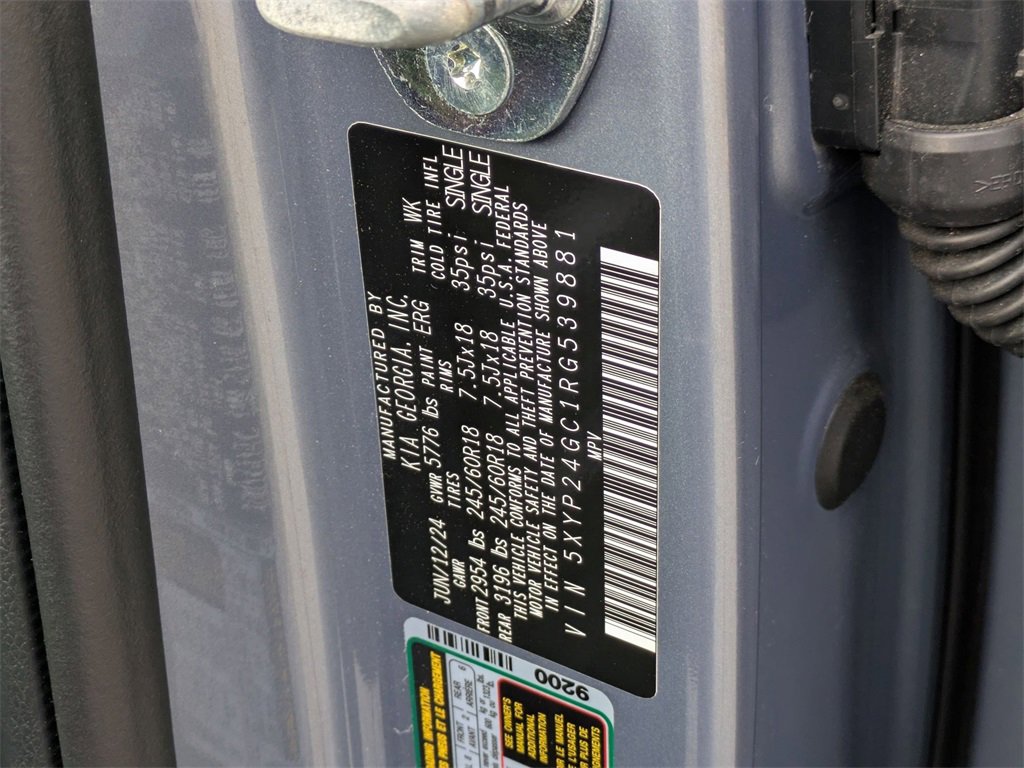 Used 2024 Kia Telluride LX image 29