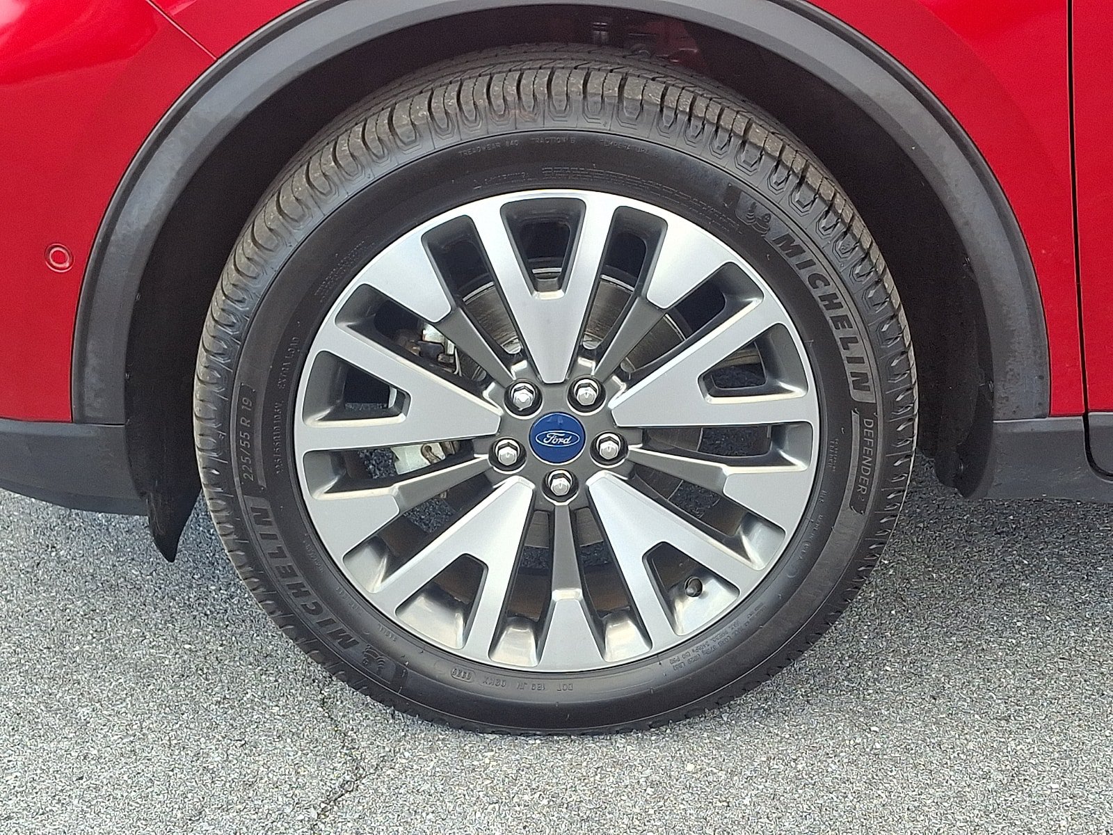 Used 2020 Ford Escape Titanium AWD/4WD image 8