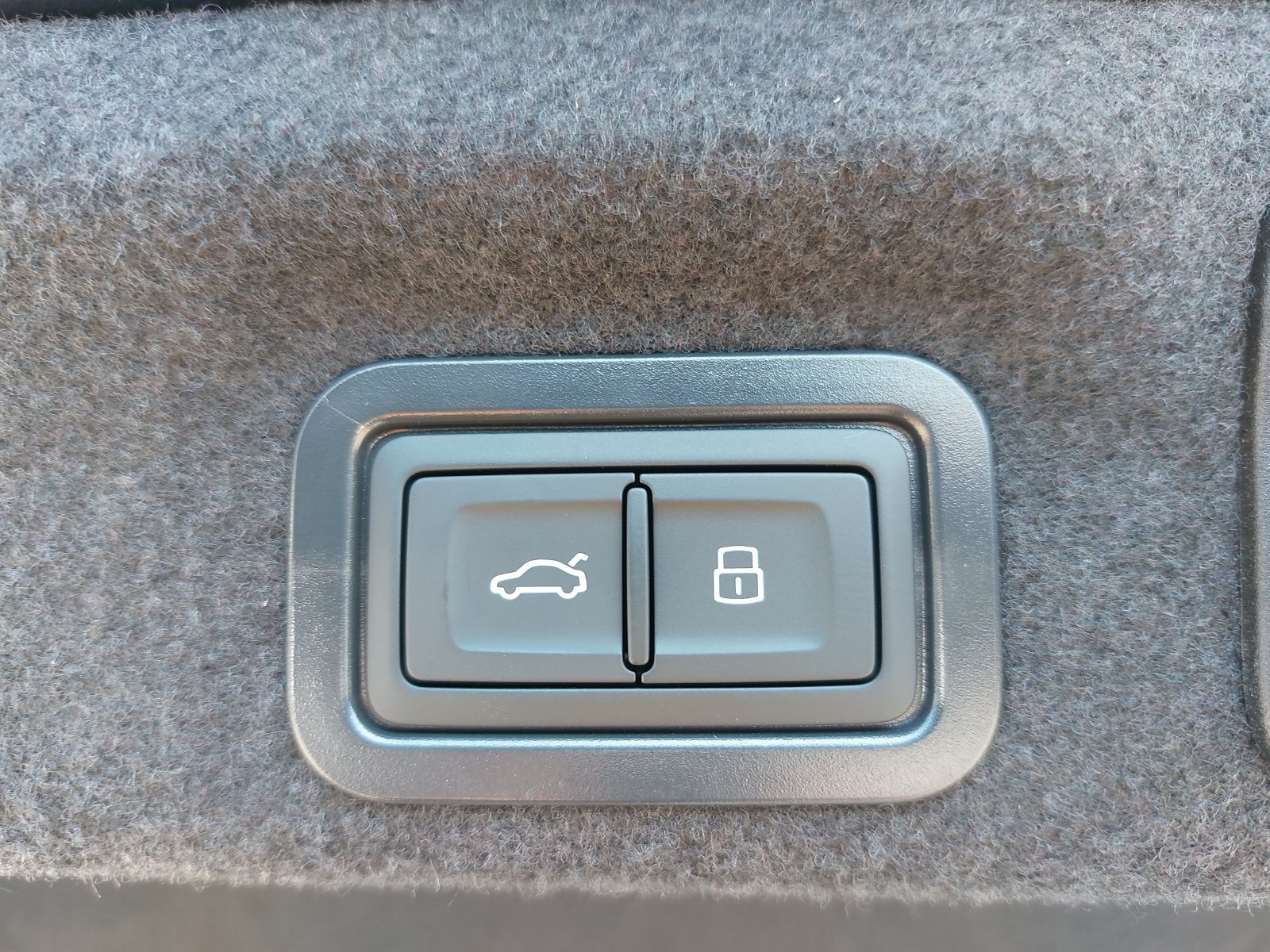 New 2026 Audi A6 Prestige AWD/4WD image 13