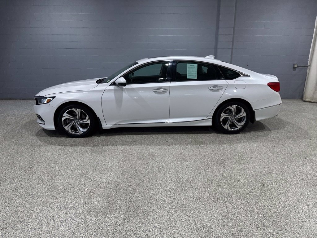 Used 2018 Honda Accord Touring image 5