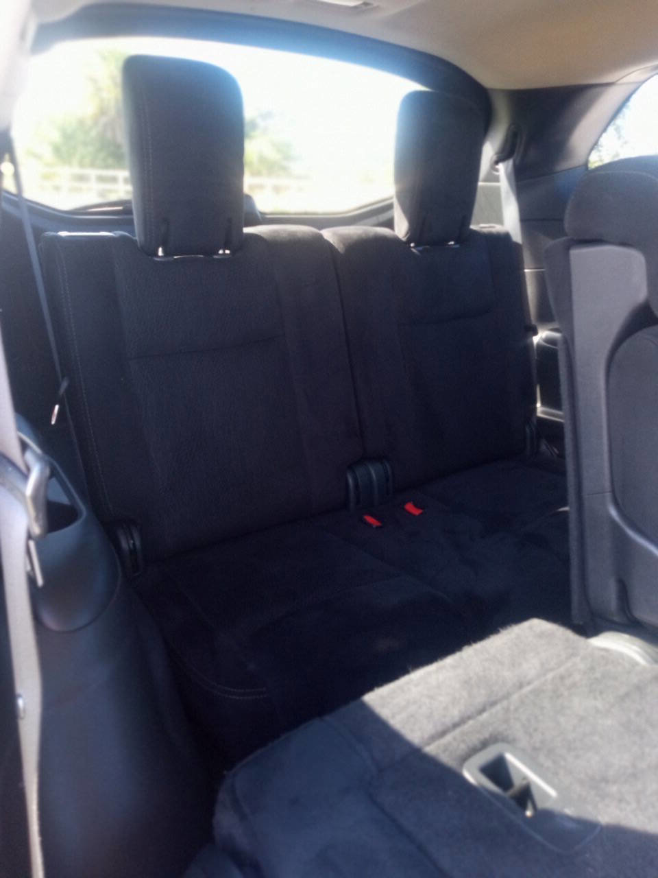 Used 2014 Nissan Pathfinder SV image 23
