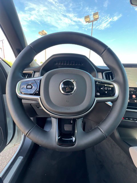 New 2026 Volvo XC90 T8 Plus w/ Protection Package AWD/4WD image 10