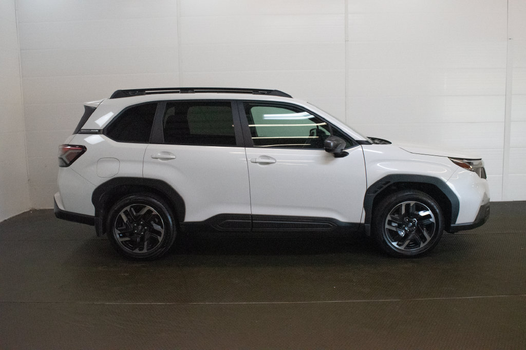 Used 2026 Subaru Forester Limited AWD/4WD image 3