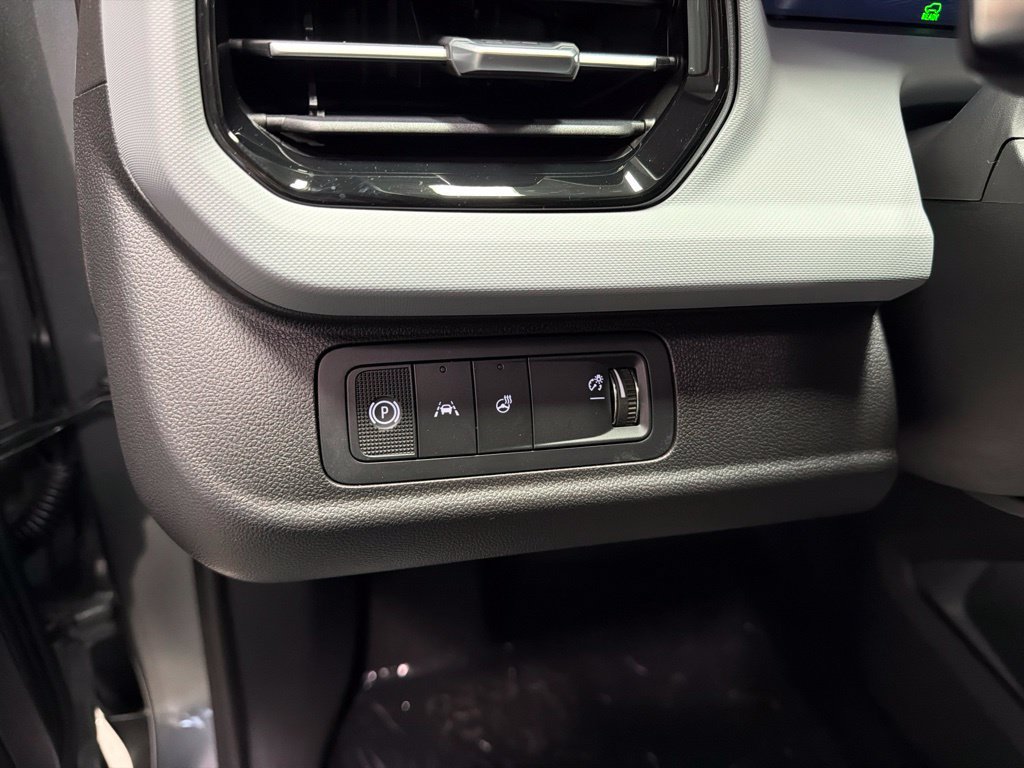 New 2027 Chevrolet Bolt LT w/ Comfort Package FWD image 18