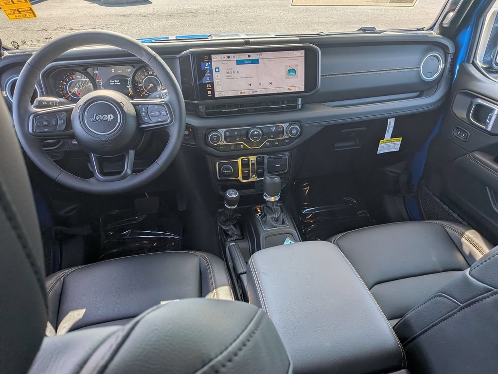 New 2026 Jeep Gladiator Sport AWD/4WD image 22