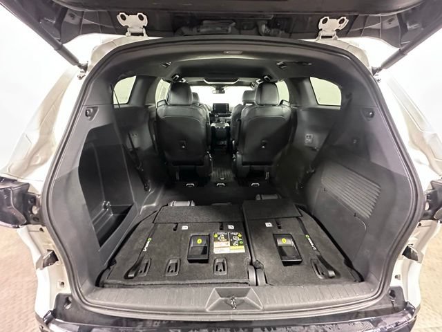 Certified 2023 Toyota Sienna XSE w/ XSE Plus Package AWD/4WD image 15