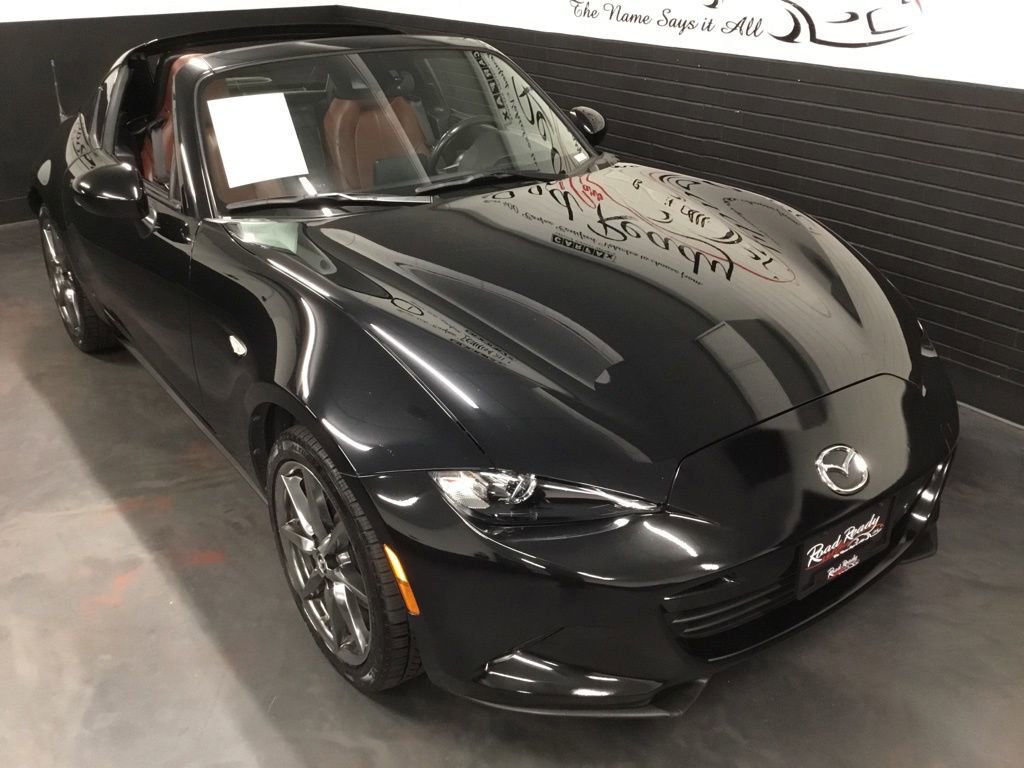 Used 2018 MAZDA MX-5 Miata RF Grand Touring image 2