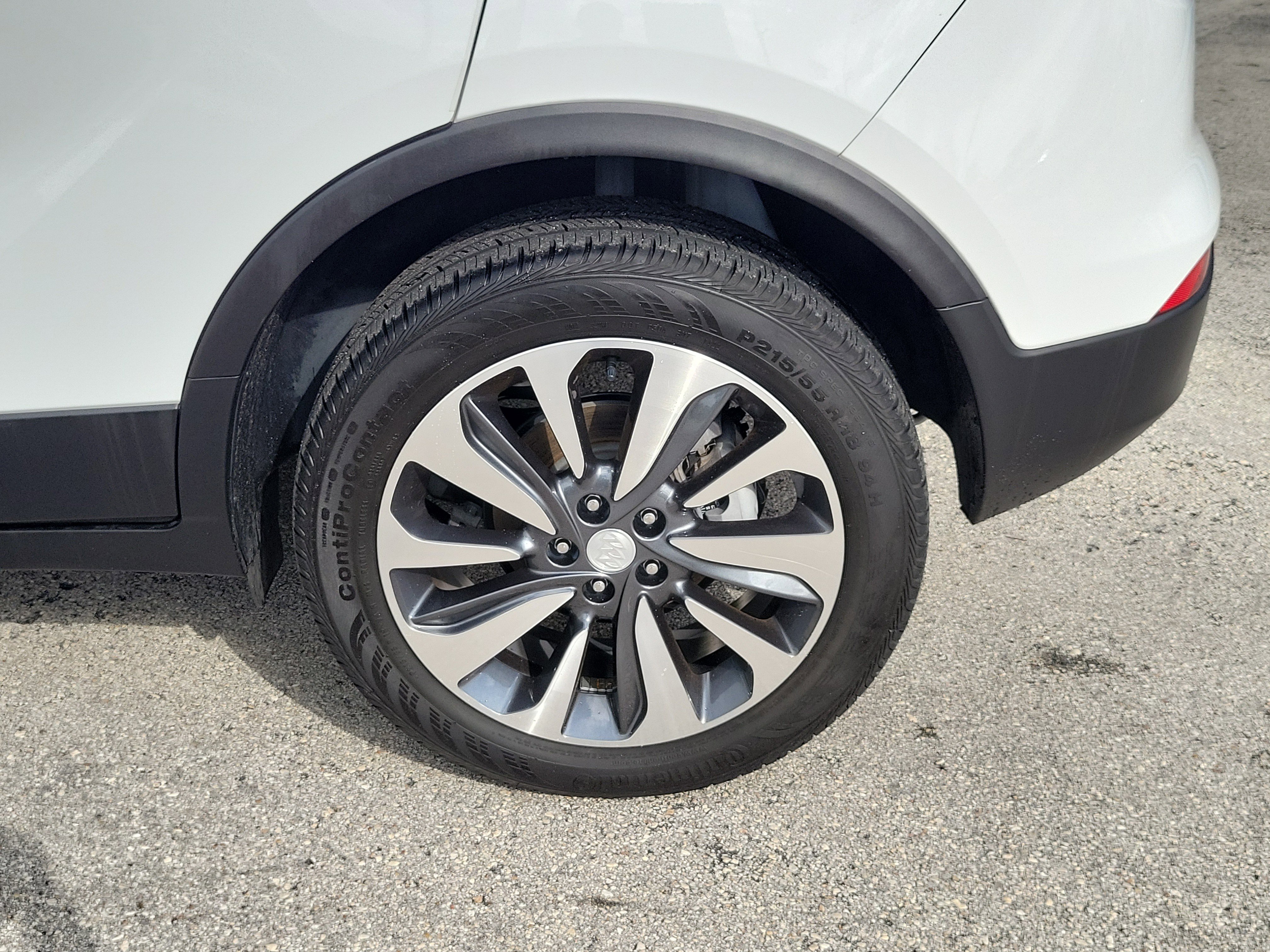 Used 2022 Buick Encore Preferred w/ Safety Package FWD image 26