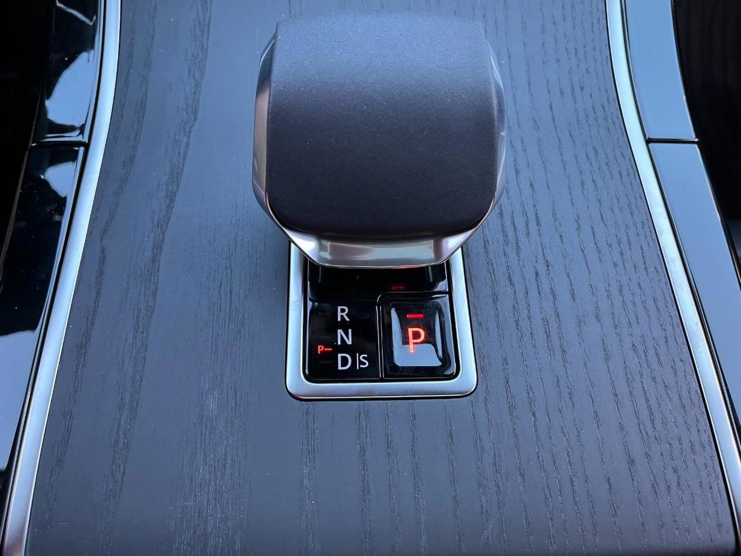 New 2026 Land Rover Range Rover Velar Autobiography image 22