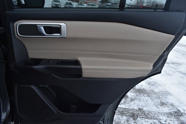 Used 2020 Ford Explorer XLT w/ Equipment Group 202A image 44