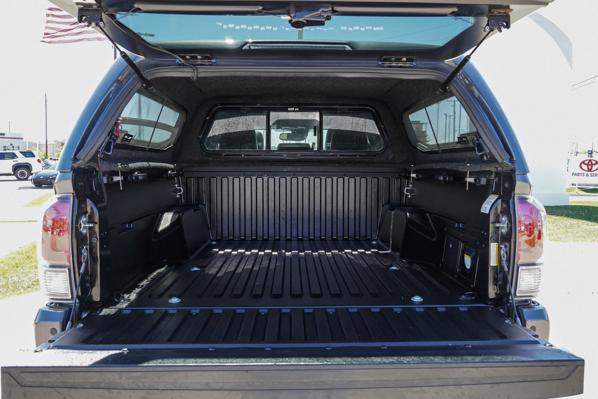 Certified 2020 Toyota Tacoma TRD Pro AWD/4WD image 25