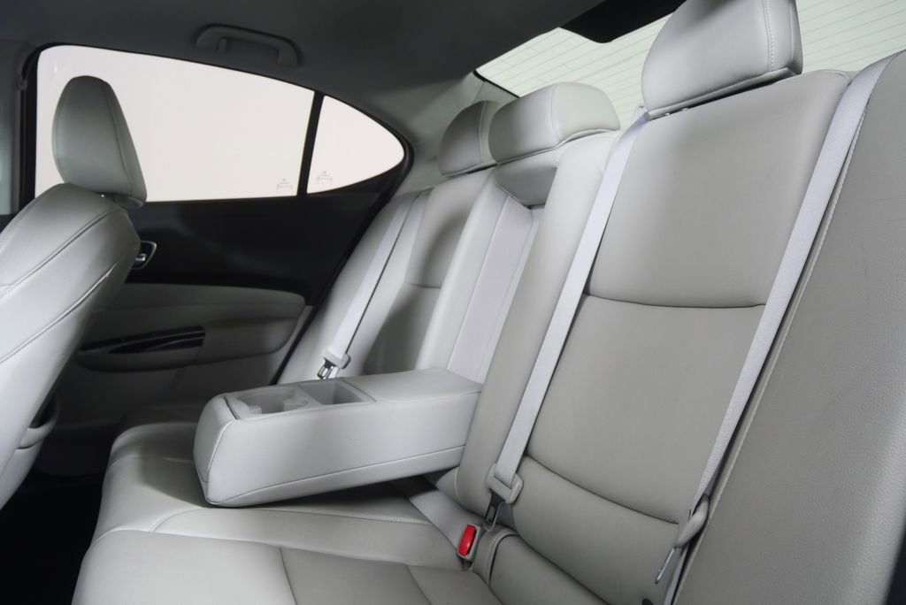 Used 2019 Acura TLX FWD image 15