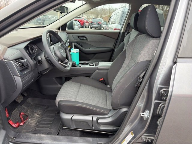 Used 2021 Nissan Rogue S image 16