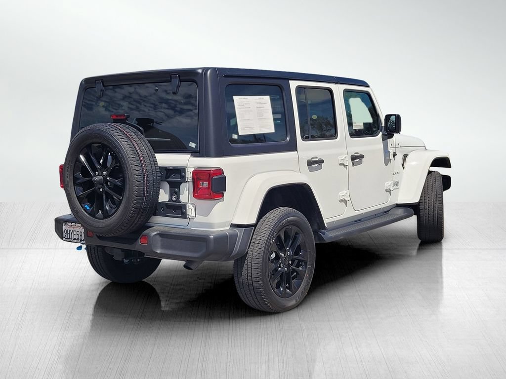 Used 2023 Jeep Wrangler Unlimited Sahara w/ Cold Weather Group AWD/4WD image 4