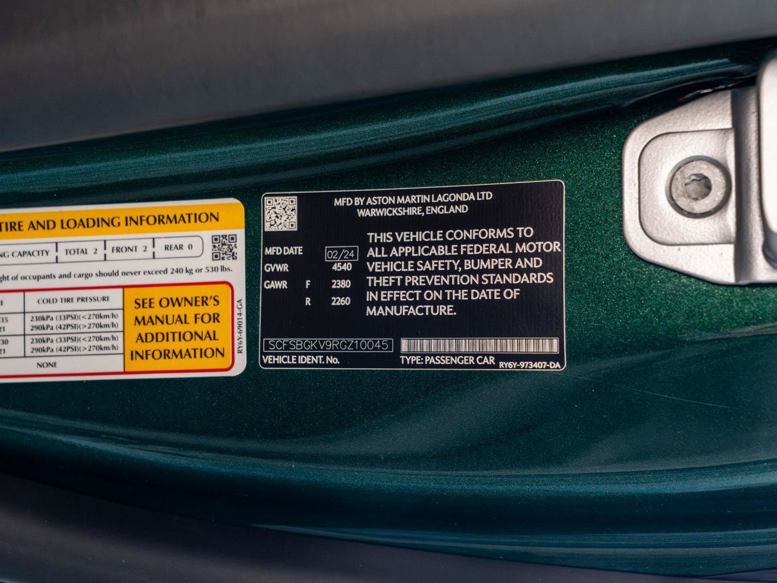 Used 2024 Aston Martin Valour RWD image 77