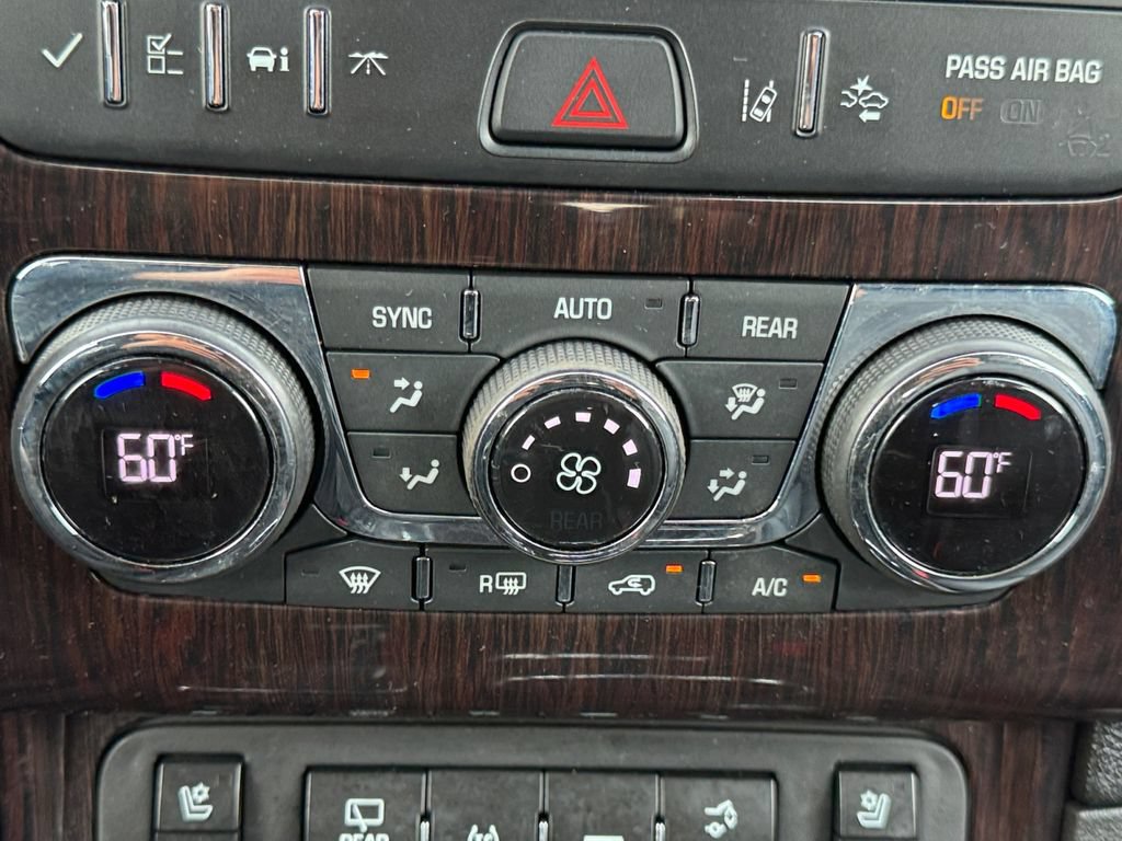 Used 2017 Chevrolet Traverse Premier AWD/4WD image 16