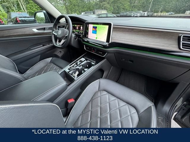 Certified 2024 Volkswagen Atlas SEL Premium R-Line AWD/4WD image 30