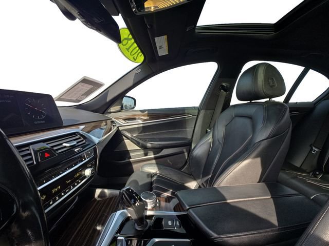 Used 2018 BMW 540i xDrive image 8
