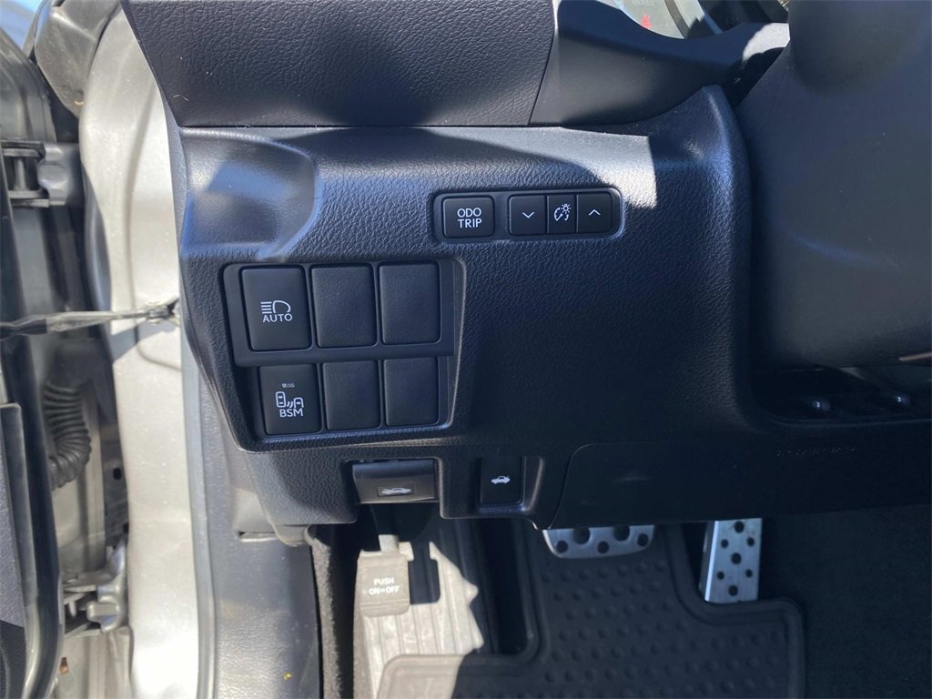 Used 2019 Lexus IS 300 AWD image 15