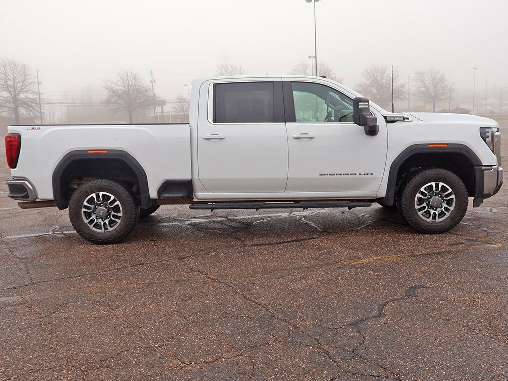 Used 2024 GMC Sierra 2500 SLE w/ SLE Convenience Package image 17