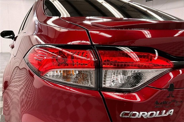 Used 2023 Toyota Corolla SE image 31