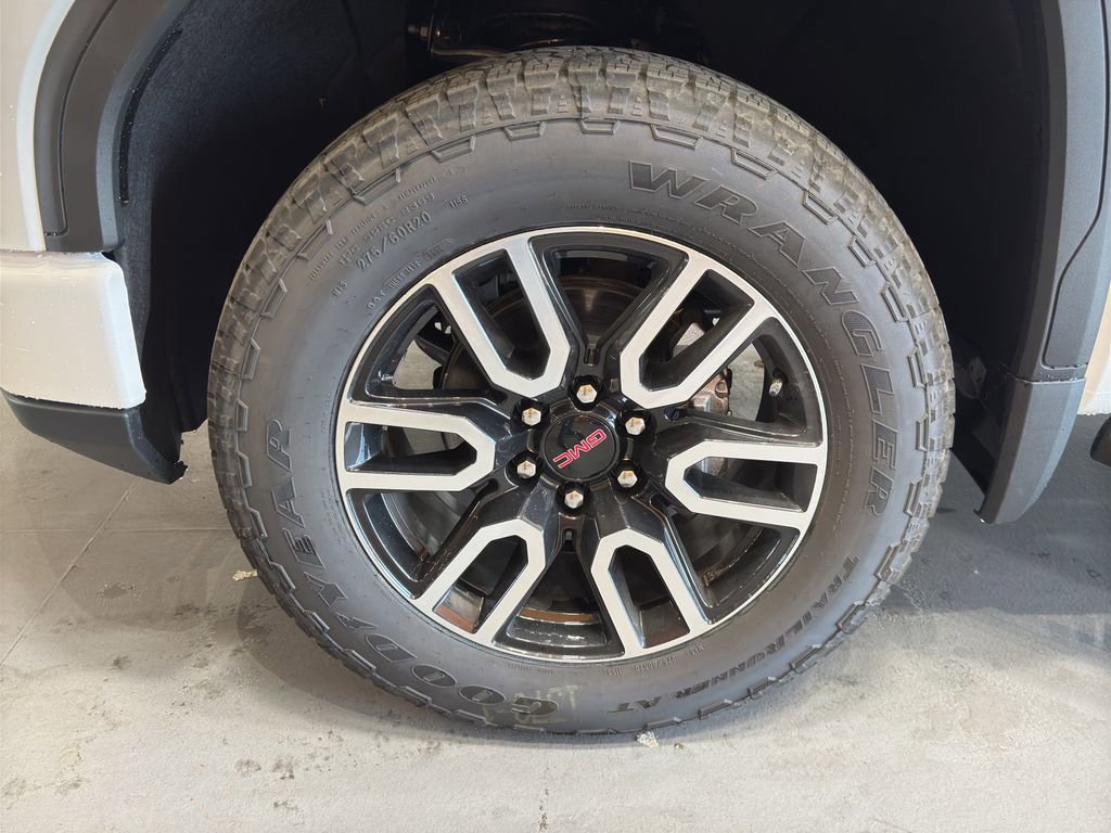 New 2026 GMC Sierra 1500 AT4 w/ AT4 Preferred Package image 9