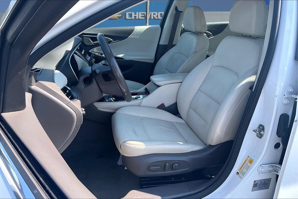 Used 2022 Chevrolet Malibu LT w/ Leather Package FWD image 21