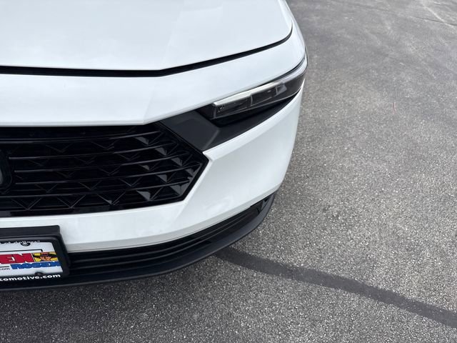 Certified 2025 Honda Accord SE image 40