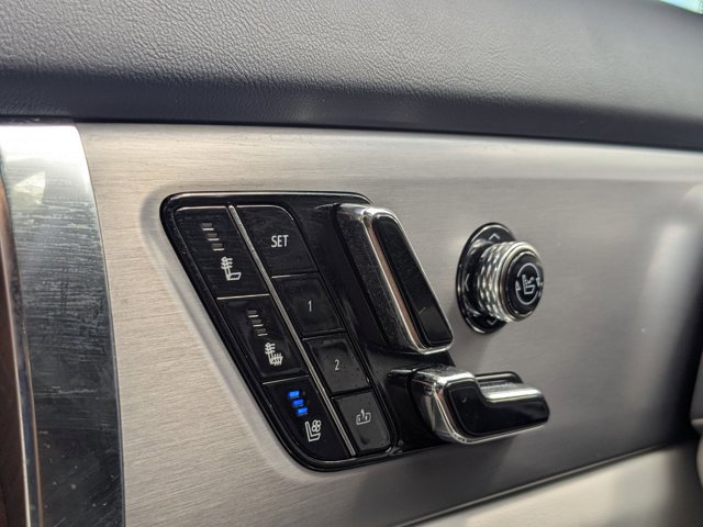 Used 2026 Cadillac Vistiq Luxury image 12