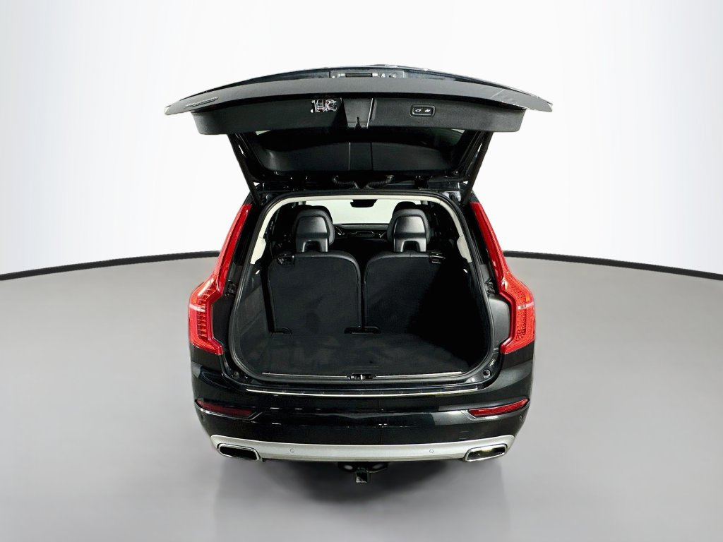 Used 2021 Volvo XC90 T6 Momentum w/ Climate Package AWD/4WD image 28