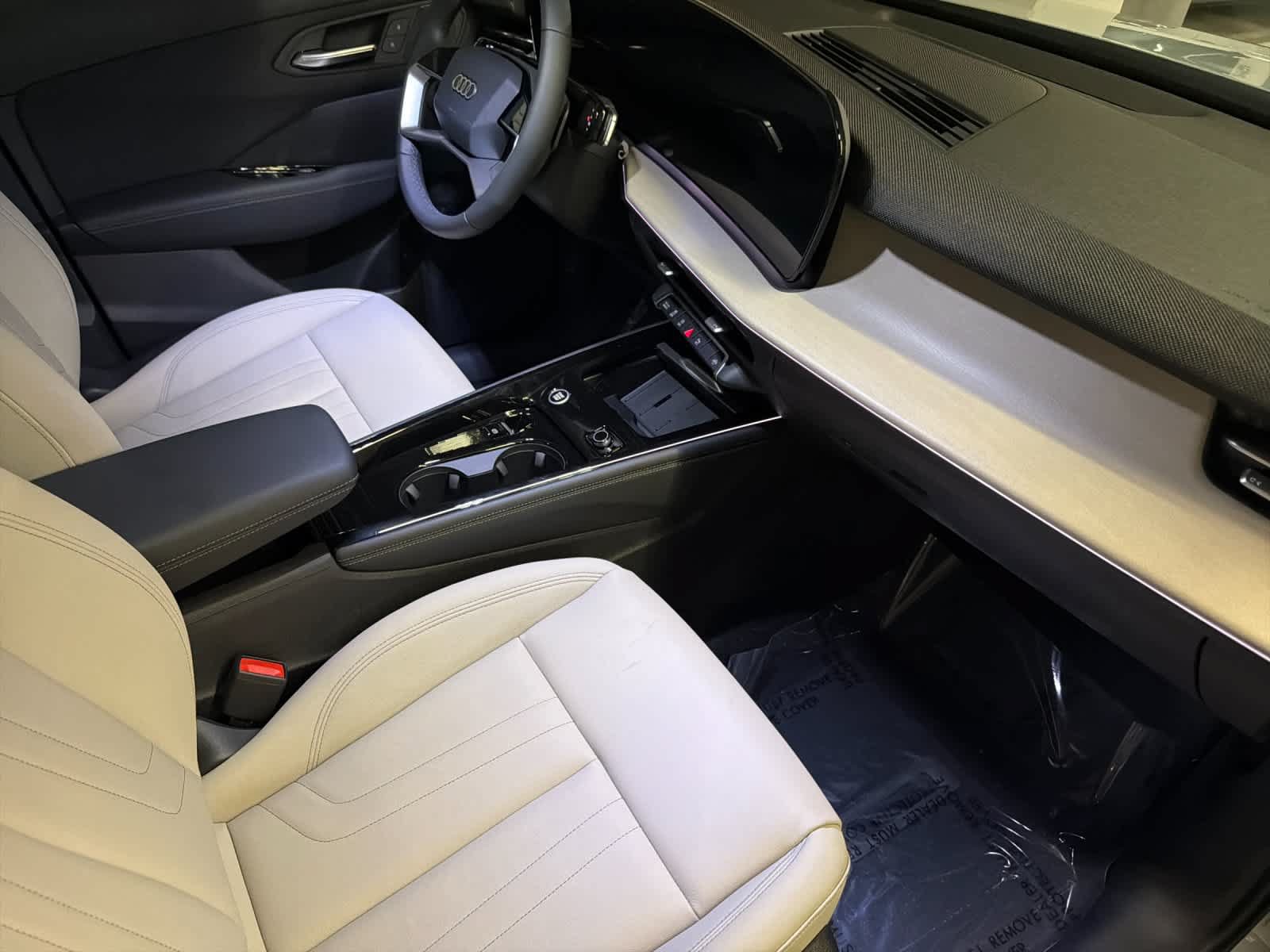 New 2026 Audi Q3 quattro 2.0T AWD/4WD image 16