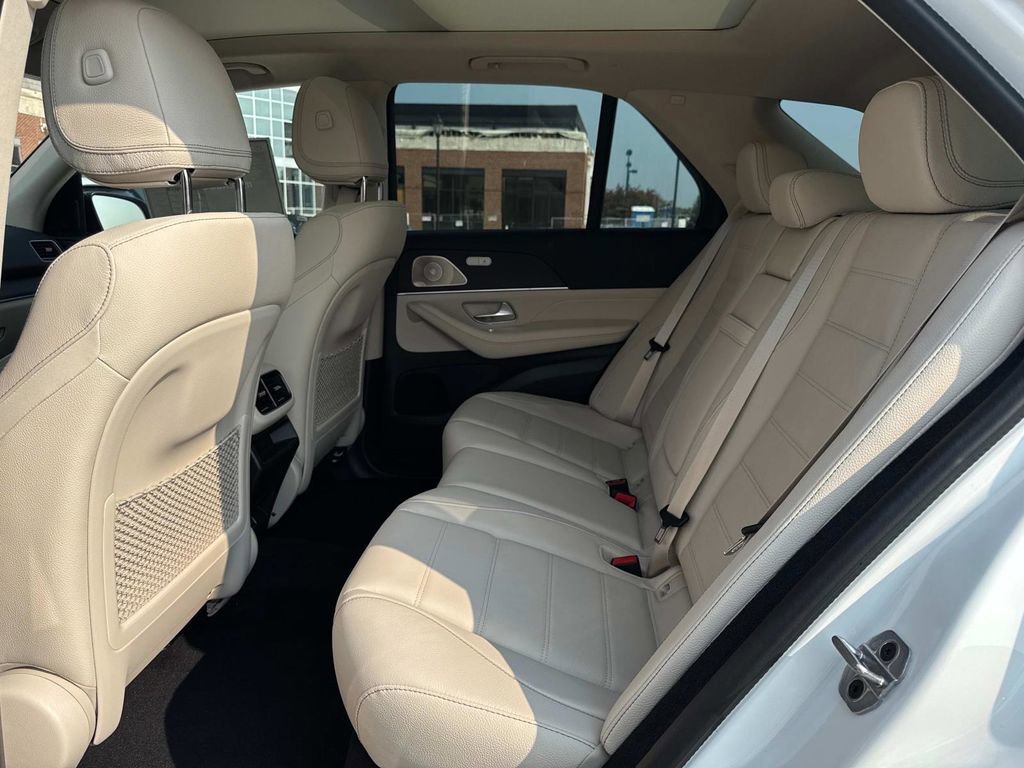 New 2026 Mercedes-Benz GLE 450 4MATIC image 14