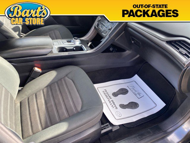 Used 2020 Ford Fusion SE image 15