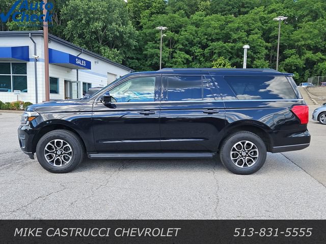 Used 2024 Ford Expedition Max XLT AWD/4WD image 2