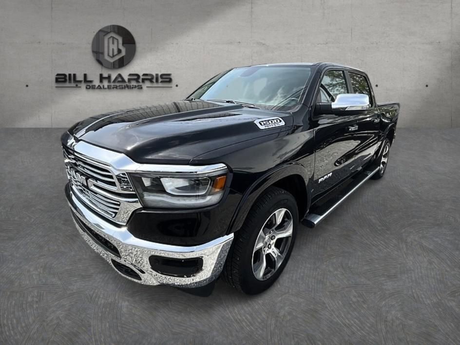 Used 2019 RAM 1500 Laramie AWD/4WD image 1