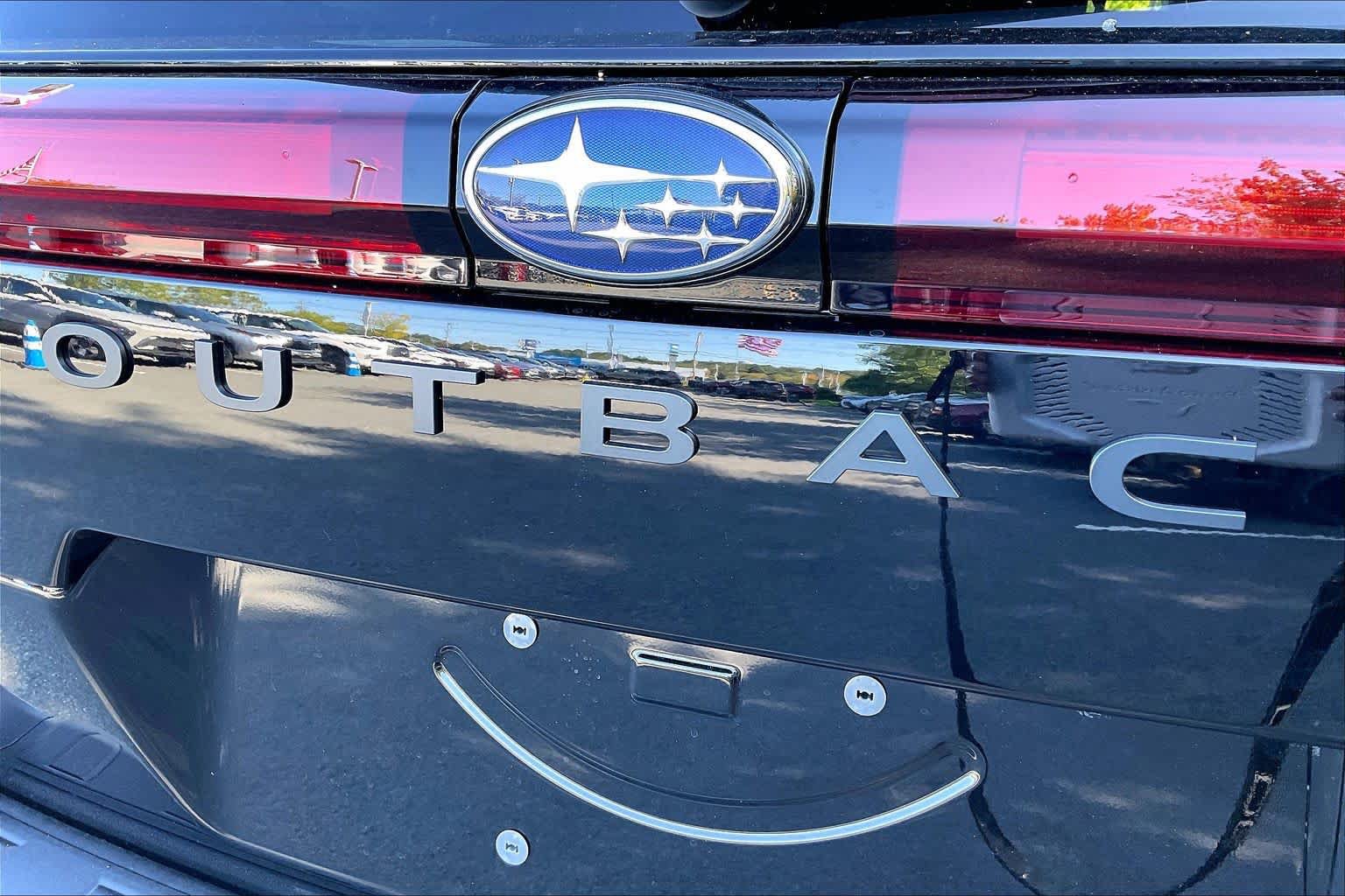 New 2026 Subaru Outback Touring AWD/4WD image 15
