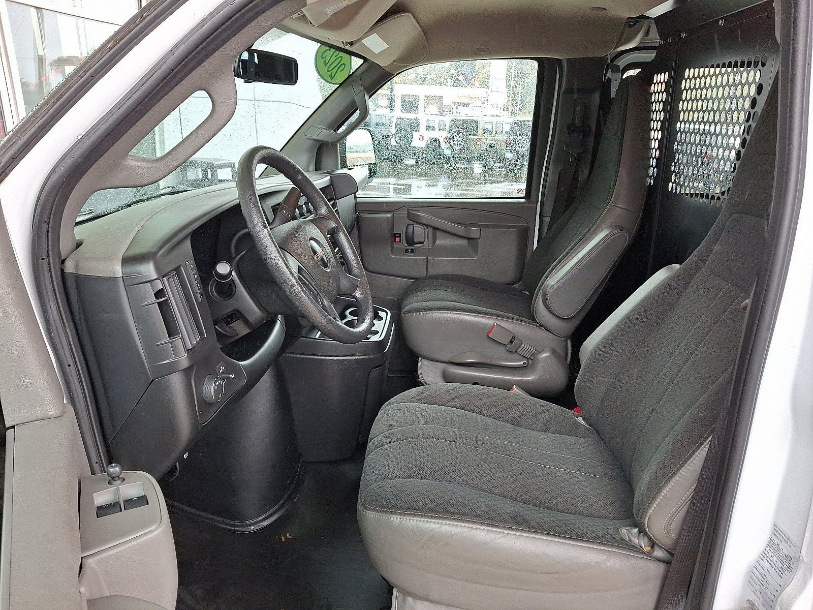 Used 2023 GMC Savana 2500 w/ Driver Convenience Package image 13