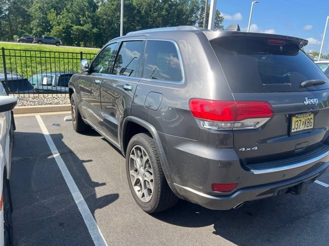Used 2021 Jeep Grand Cherokee Overland AWD/4WD image 5