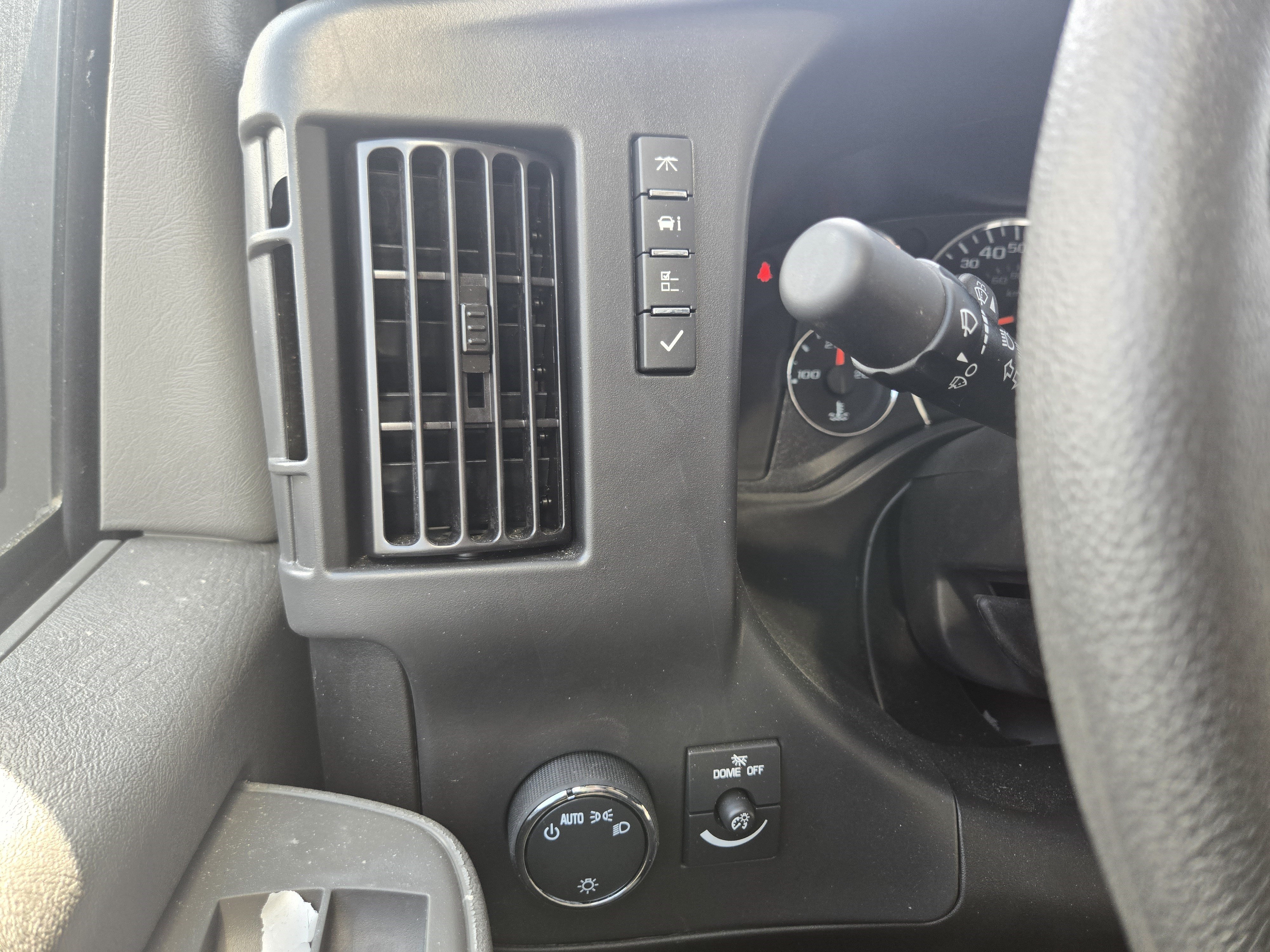 New 2024 Chevrolet Express 3500 w/ Power Convenience Package RWD image 26