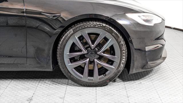 Used 2021 Tesla Model S Plaid image 35
